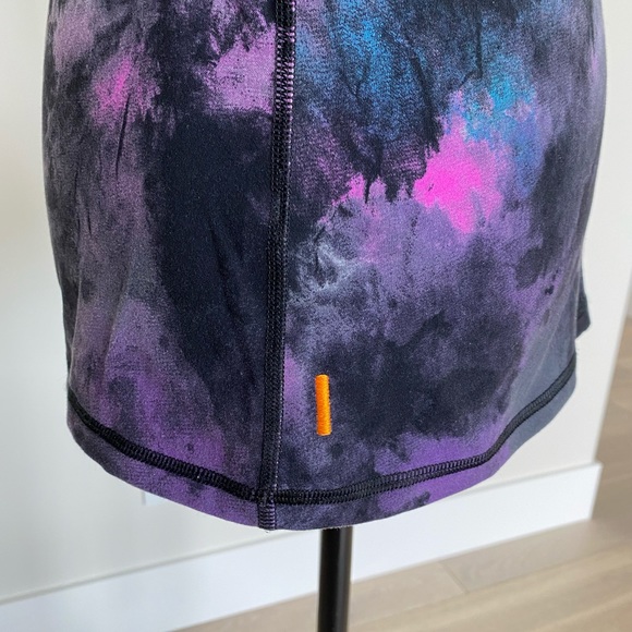 Lucy yoga tank top - Picture 2 of 7